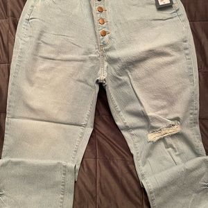 Women’s curvy fit high-rise vintage straight jeans